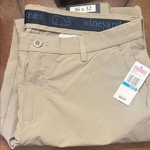 Vineyard Vines Men's Khaki Chinos